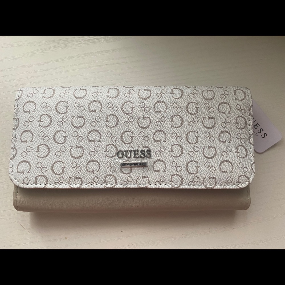 Guess Wallet